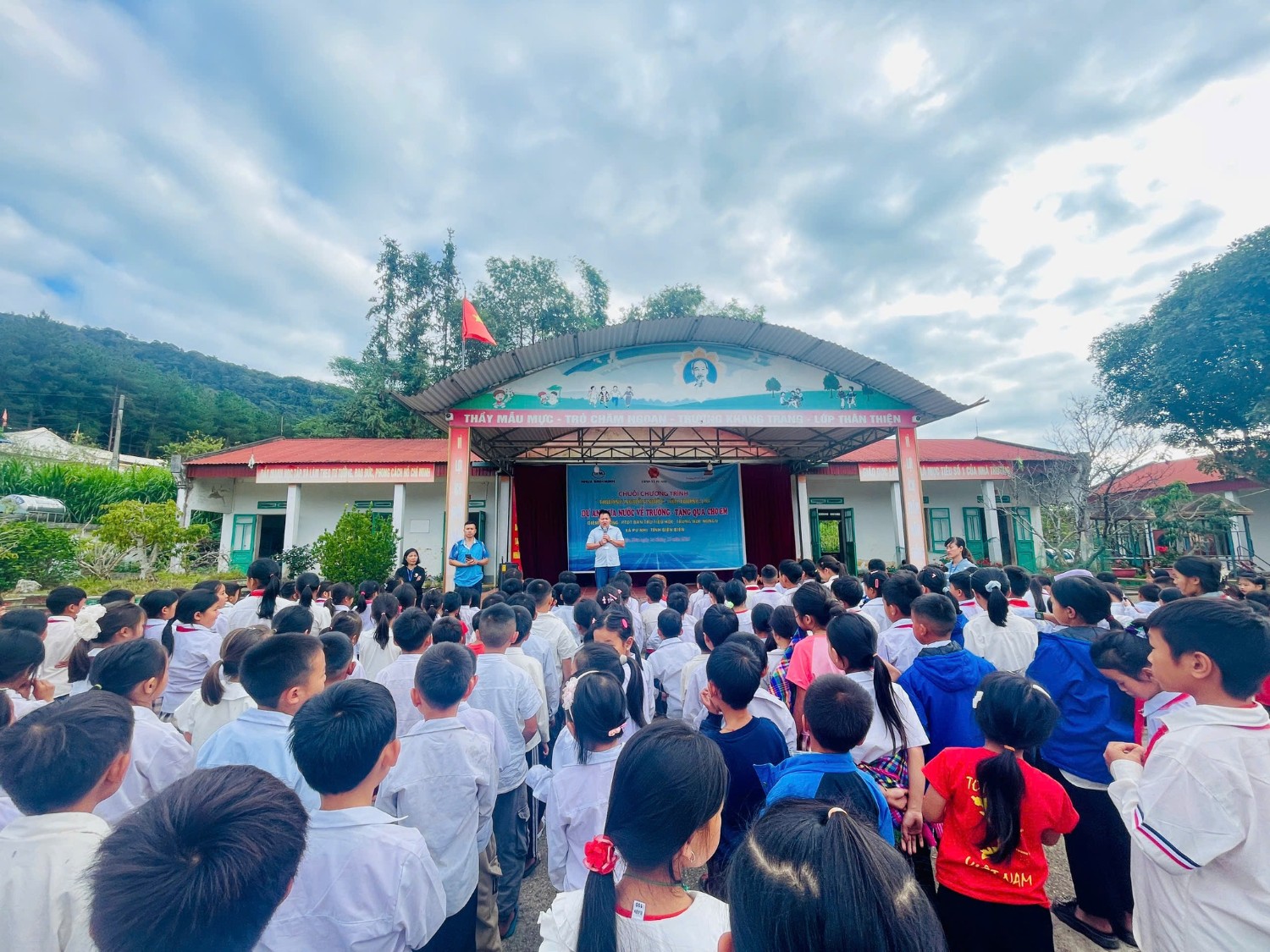 Hoạt động chuyên môn