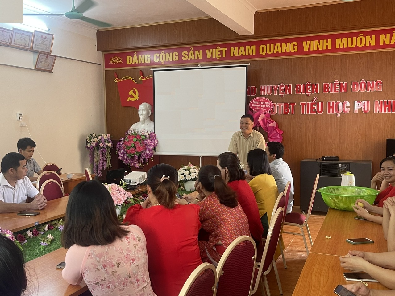 Hoạt động chuyên môn