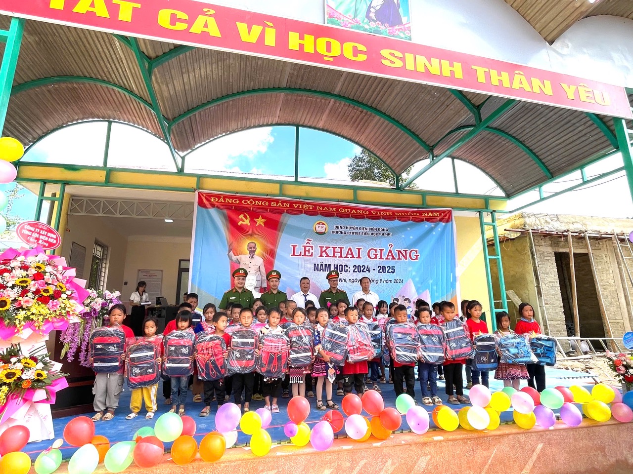 Khai giảng năm học mới