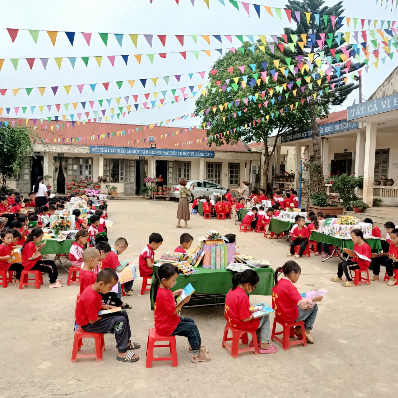Sự kiện
