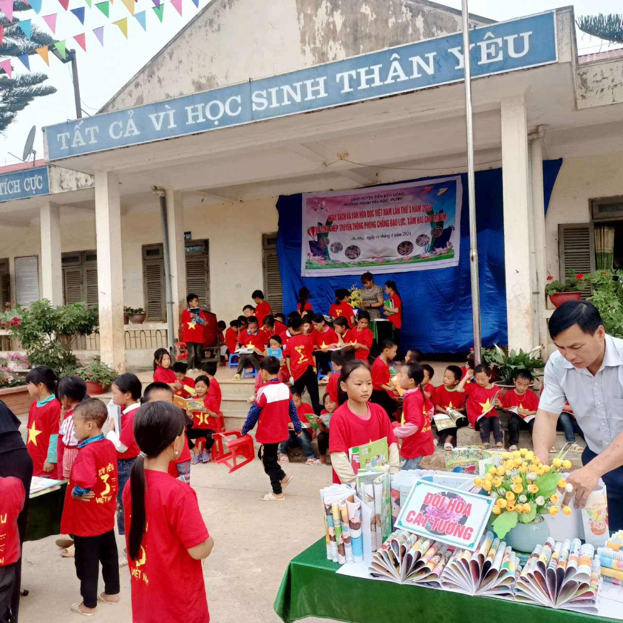 Sự kiện
